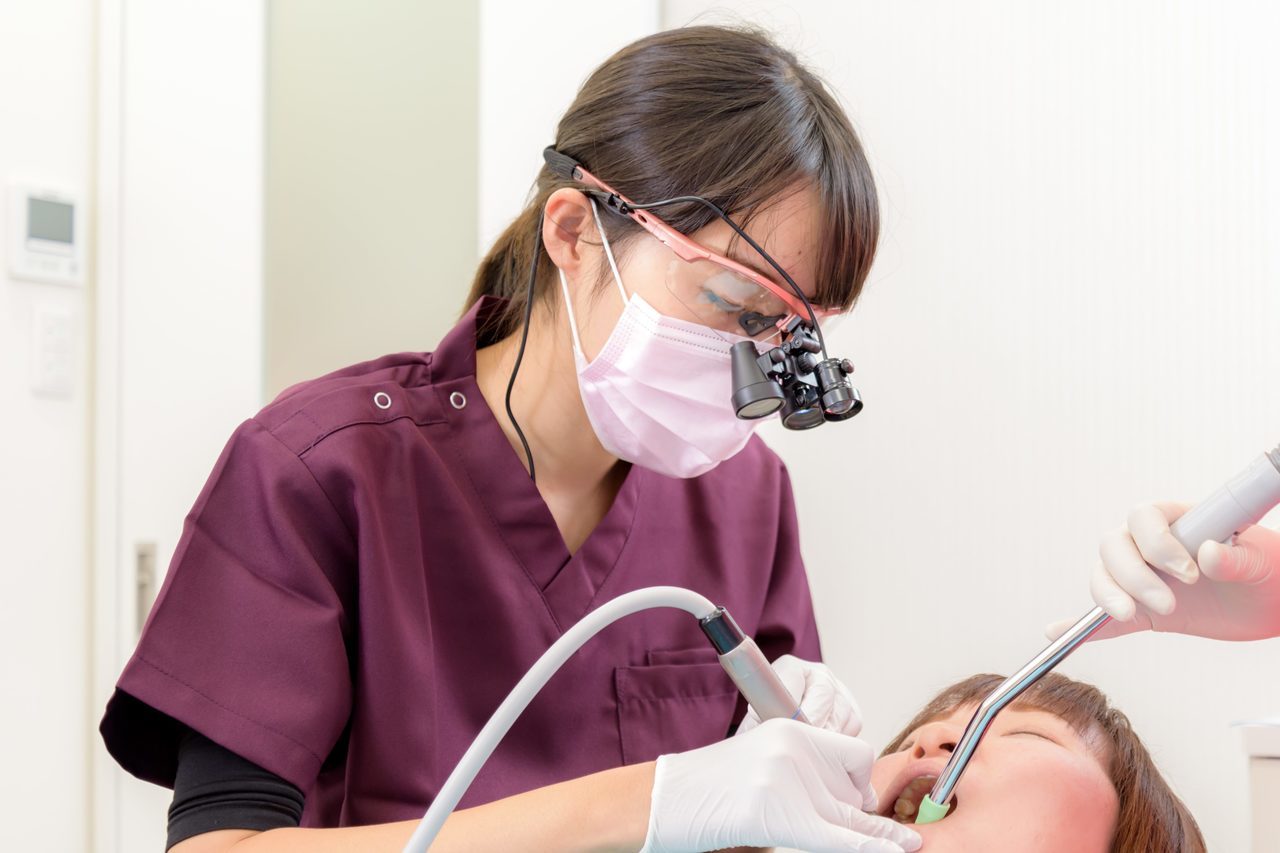 痛みの少ない治療、なるべく削らないＭＩ治療を心掛けています