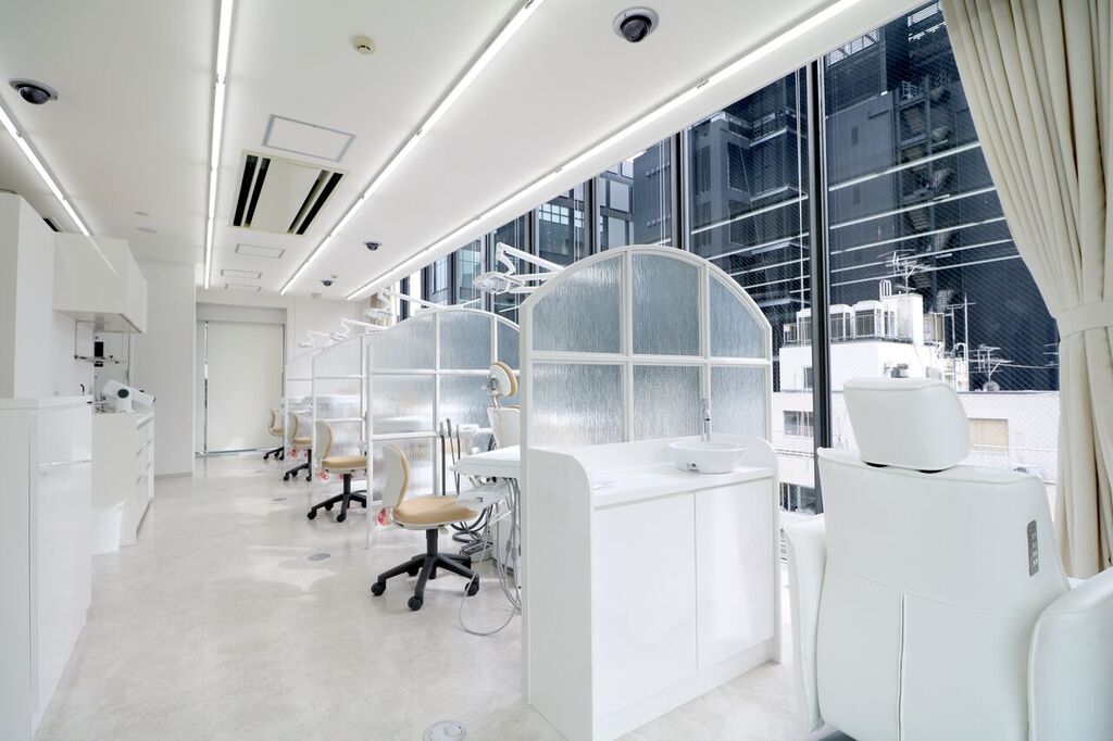 銀座しらゆり矯正歯科のメイン写真