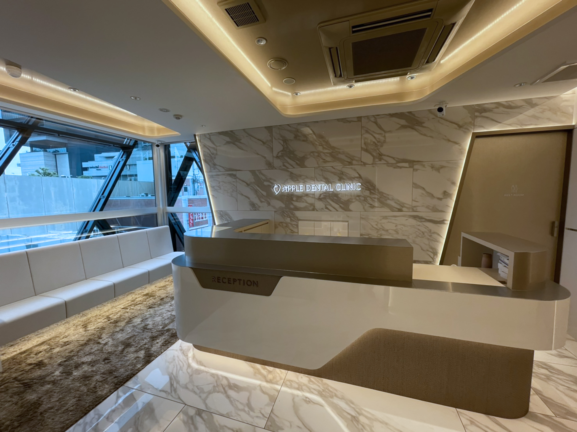 なんばアップル歯科のメイン写真