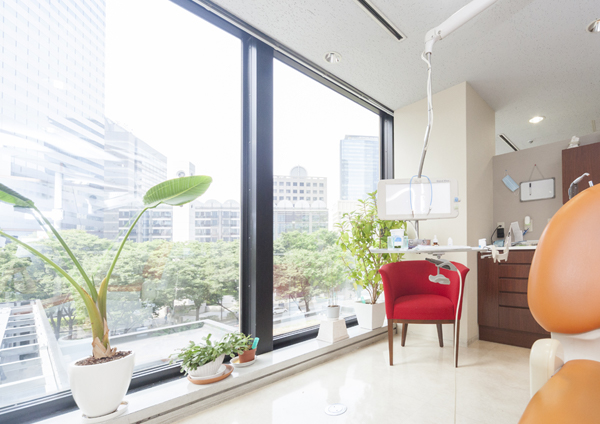 新宿西口歯科医院のサブ写真