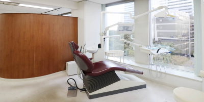 新宿野村ビル歯科クリニック